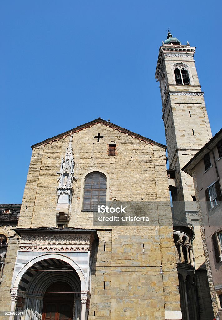 Piccola chiesa, Bergamo - Foto stock royalty-free di Ambientazione esterna