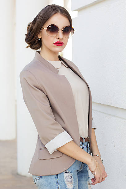 istock Pretty business lady is wearing sunglasses 523689578