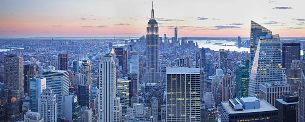 istock New York Skyline at Dusk 523695115