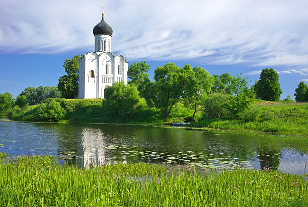 istock Church of the Intercession in Bogolyubovo. 523699404