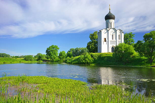 istock Church of the Intercession in Bogolyubovo. 523699494