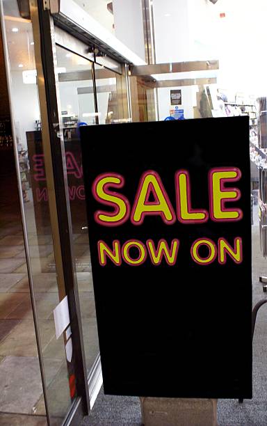 istock Sale now on sign 523703726