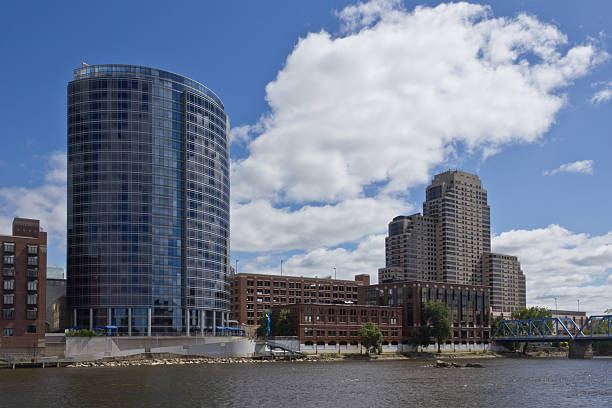 istock Downtown Grand Rapids, Michigan Skyline 523723957