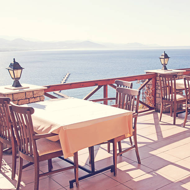 istock Cosy restaurant on seacoast in retro style 523727337