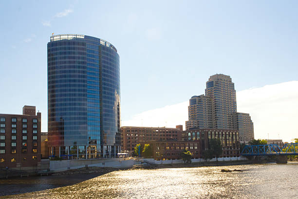 istock Sun flare over Downtown Grand Rapids Skyline 523751979
