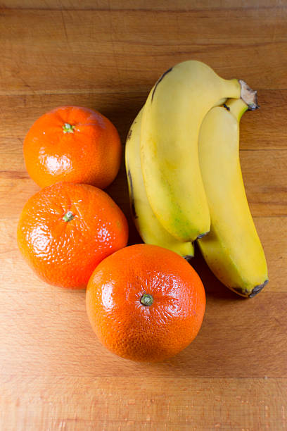 istock tangerine and banana 523822130