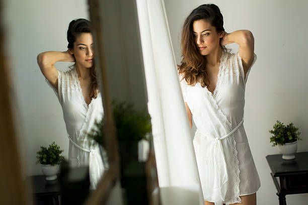 istock Woman posing in the room 523828714