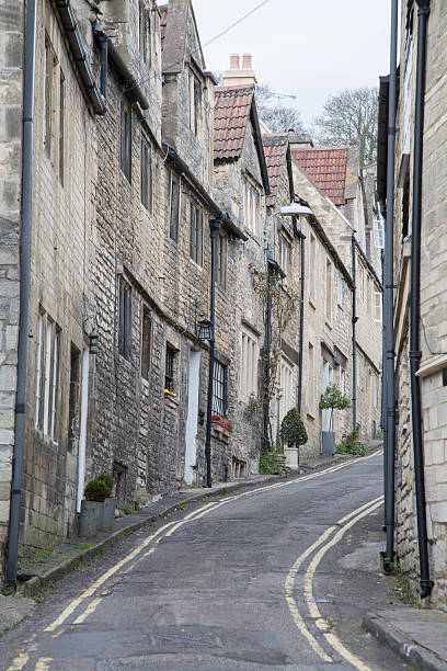 istock Street in Bradford Upon Avon, England 523830078