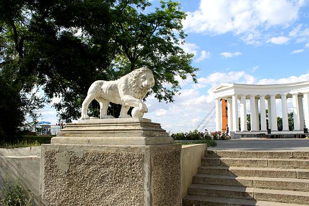 Lion statue and collonade in Odessa
