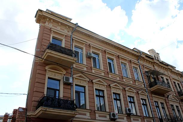 istock Wall-house in Odessa 523874579