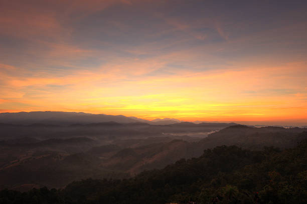 istock Morning sky and stunning mountain scenery at Doi Hua Mod 523874626