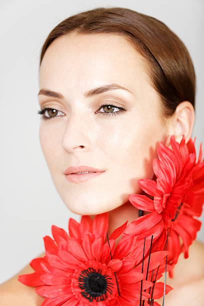 istock Attractive woman in beauty pose 523896329