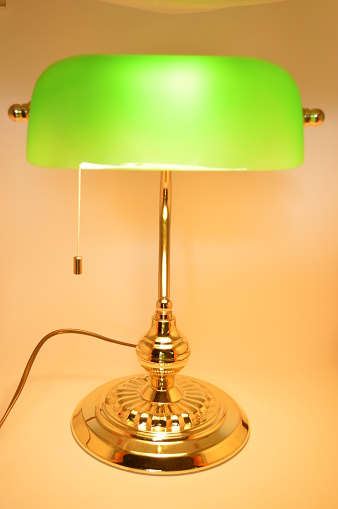 The green lamp