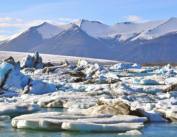 istock Jokulsarlon lagoon, Iceland 523899309