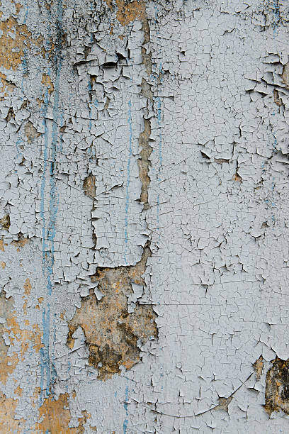 istock old cracked paint on the wall 523899905