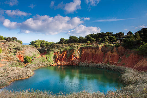 istock Lake Bauxite in Otranto in Salento 524006378
