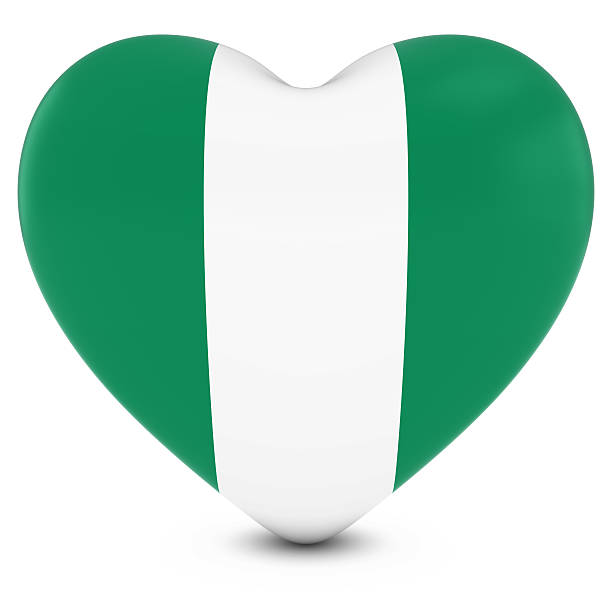 любовь нигерия концепция изображение сердца текстурированной с нигерийский флаг - nigerian flag nigerian culture three dimensional shape nigeria стоковые фото и изображения