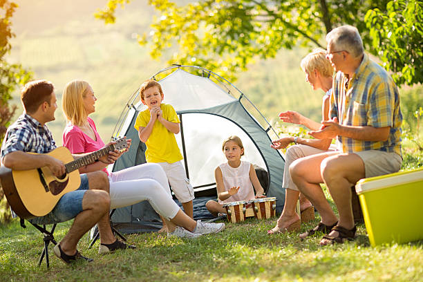 istock Generation family playing a guitar 524023366