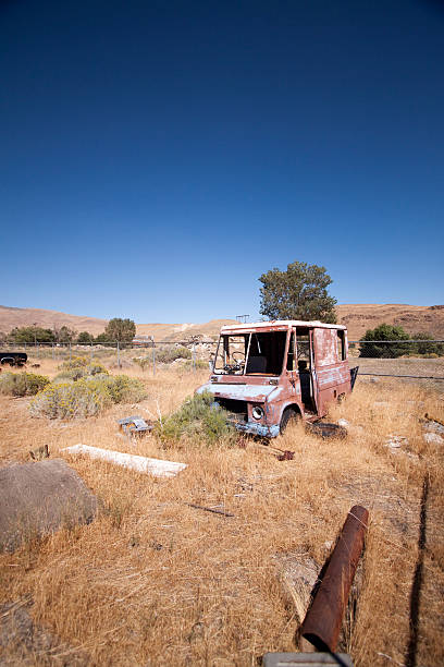 istock Old rusty abandoned Delivery truck 524032840
