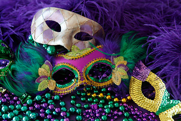 istock Carnival Masks and Beads on Purple 524127451