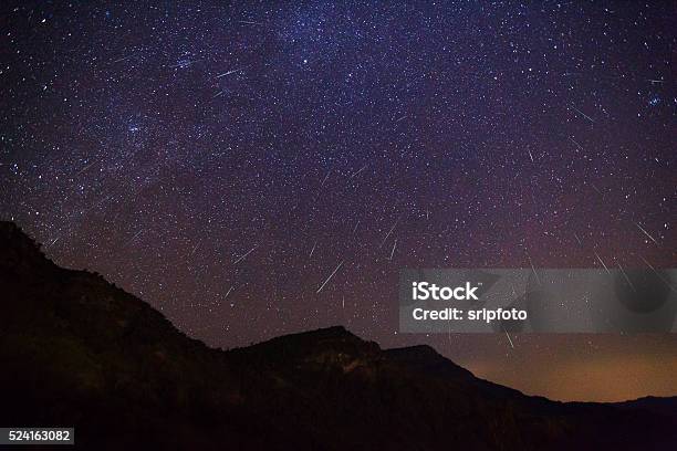 Geminid Meteor In The Night Sky Stock Photo - Download Image Now - geminid meteor shower, Perseids, Meteorite