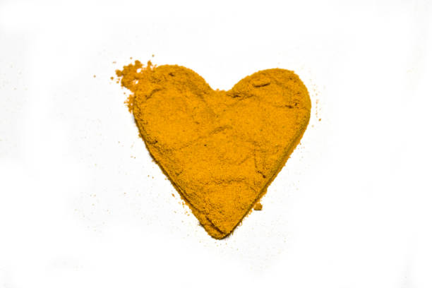 istock Turmeric Health Powder Heart 524168904