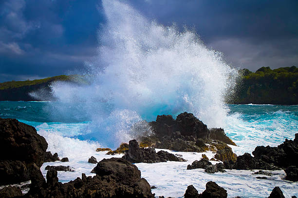 istock Fury Of Kanaloa 524170863