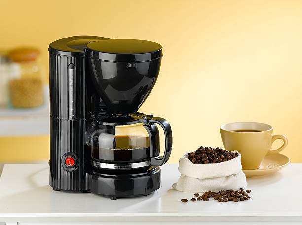 istock Coffee blender and boiler with coffee seeds in a kitchen 524176799