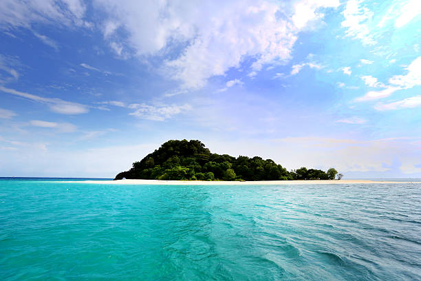istock Lover Gate, Natural Stone Arch, Khai island, Satun, Thailand 524199625