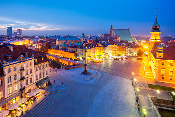 istock Royal Castle, Castle Square, Sigismund's Column, Warsaw, Poland 524284103