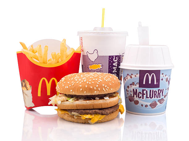 mcdonald's repas - mcdonalds french fries branding sign photos et images de collection