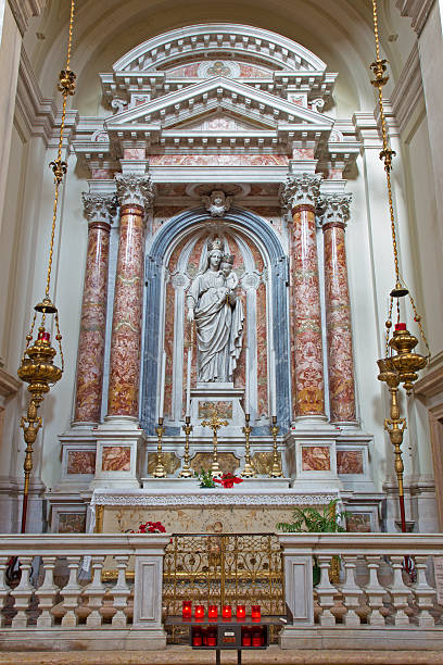 istock Venice - Virgin Mary side altar in Chiesa dei Gesuati 524325167
