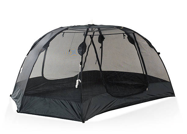 モスキートネットと昆虫のテント屋外キャンプ - mosquito mosquito netting protection insect ストックフォトと画像