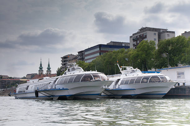 istock Hydrofoil in the Harbor of Budapest 524372868
