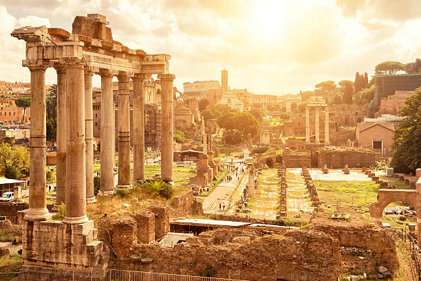 roman forum in rom - rome sunlight roman forum temple of saturn stock-fotos und bilder