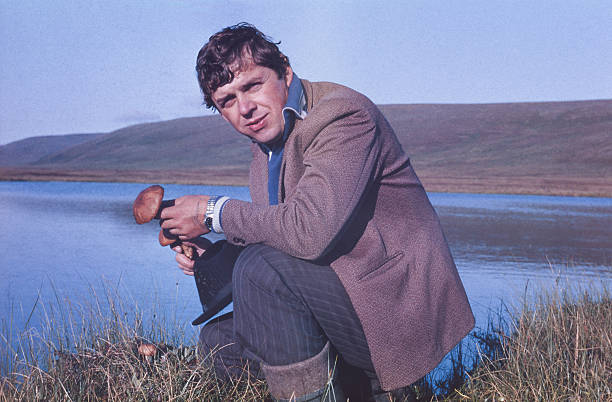 Retrato de Ouro-soviético prospector em crescimento na tundra - fotografia de stock