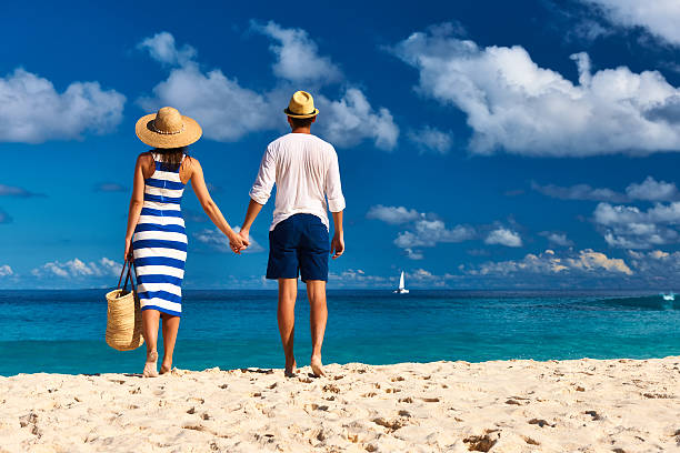 istock Couple on a beach at Seychelles 524512811