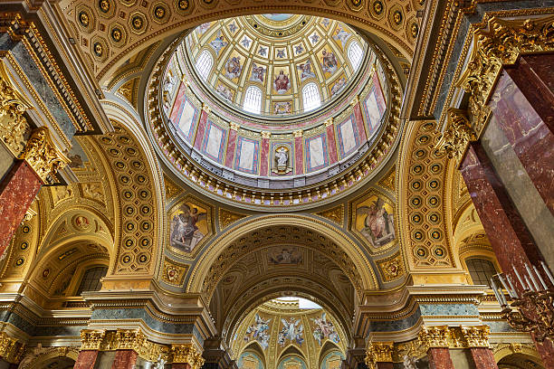 istock Interior of Saint Stephen Basilica in Budapest, Hungary. 524532302
