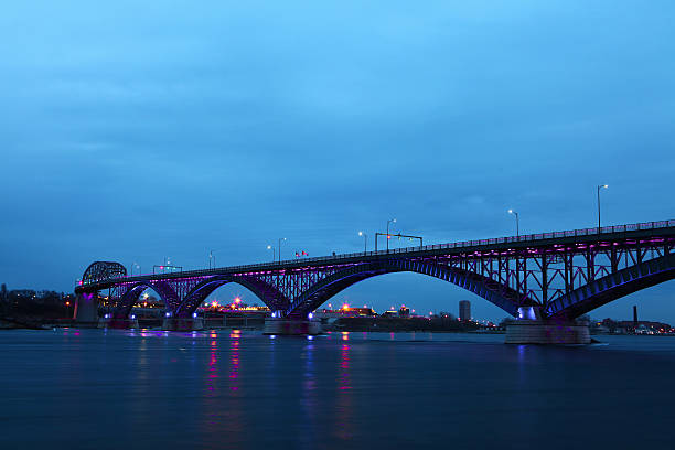 istock The Peace Bridge, a view at twilight 524535912