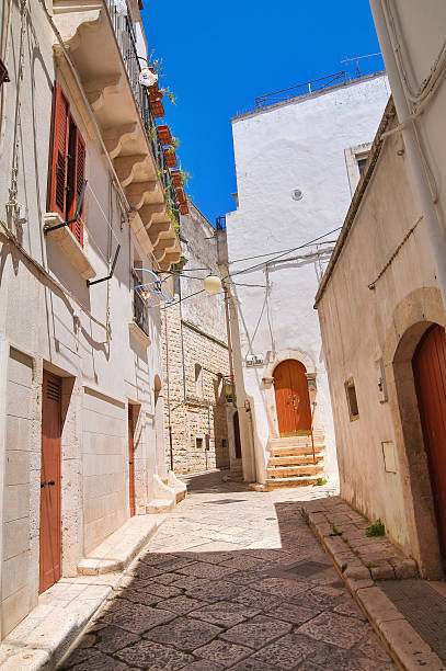 istock Alleyway. Putignano. Puglia. Italy. 524655527