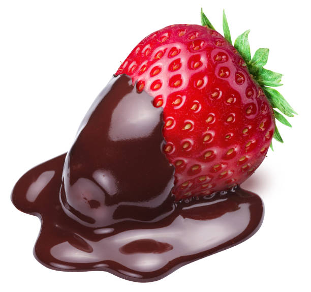 fragole immerse nella fonduta di cioccolato. - chocolate dipped foto e immagini stock