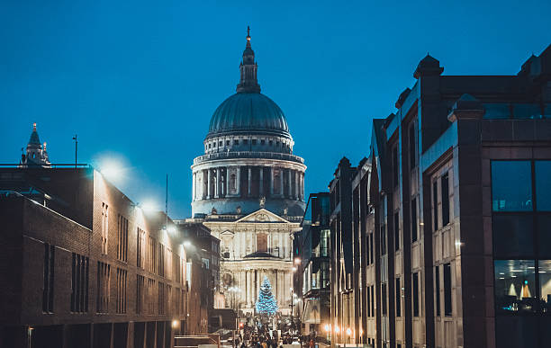 istock St Pauls Cathedral at night during the Xmas season 524715086
