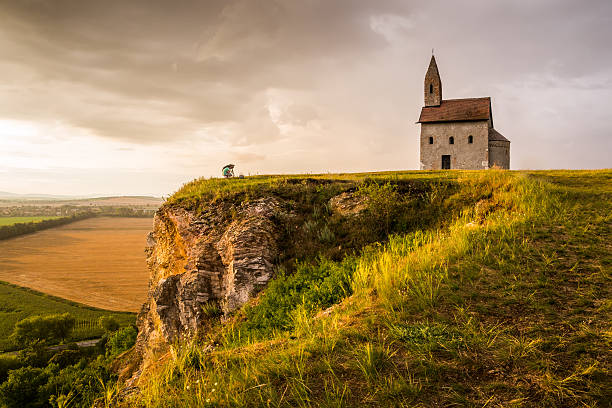 roman kościół w drazovce, słowacja - slovakia ancient past architecture zdjęcia i obrazy z banku zdjęć