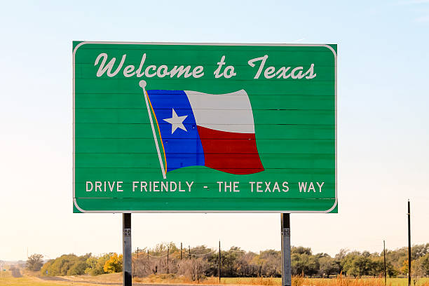 istock Welcome to Texas sign at the state border 524880212