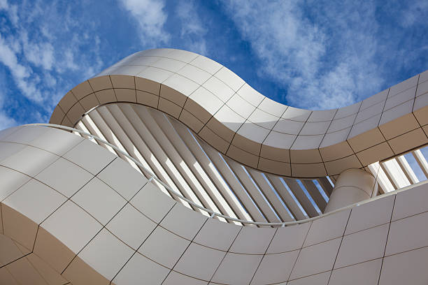 архитектурная деталь музей гетти в лос-анджелесе - getty стоковые фото и изображения