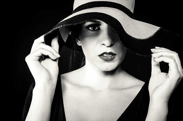 istock Sensual woman with retro hat 524925079