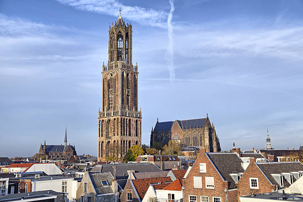 dom tower of st martin's cathedral in utrecht, netherlands - utrecht stockfoto's en -beelden
