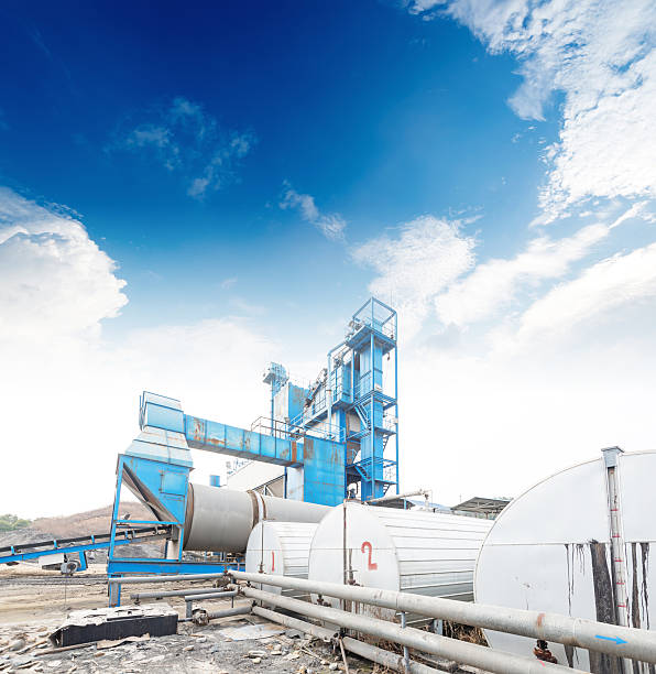 istock Oil and gas processing plant with pipe line valves 525016819