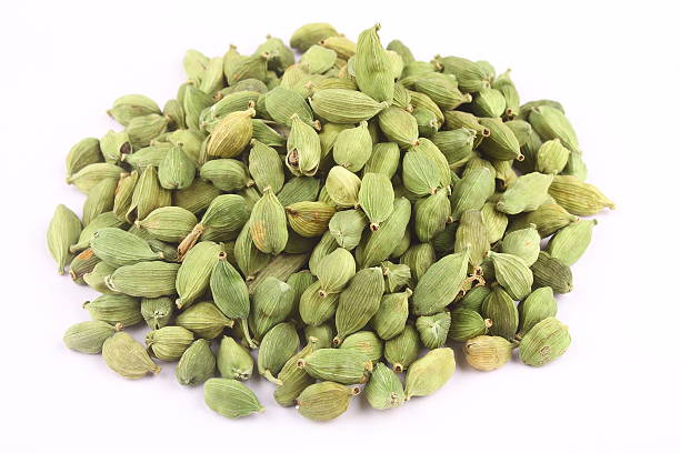 istock Organic green cardamom. 525017851