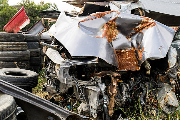 istock Detail of a car destroyed 525023010